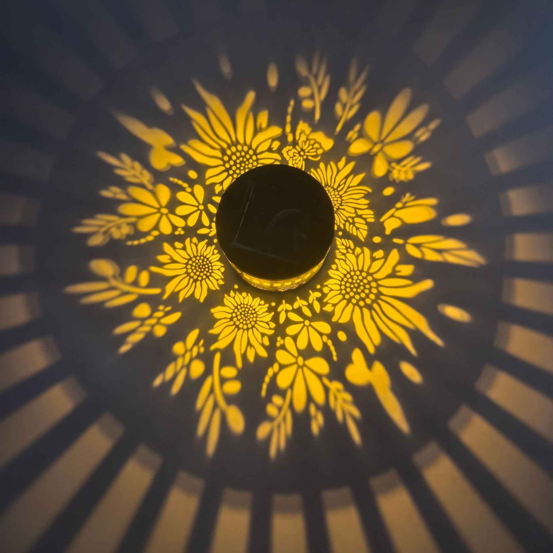 Solar Mandala Sunflower Wall Light – Outdoor Garden Landscape Lamp